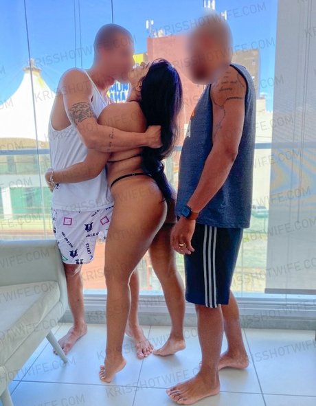 Krissia Figueiredo onlyfans keak