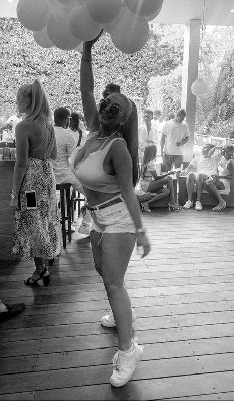 Nikki Kay only fans pics