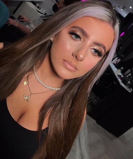 Beth G desnuda onlyfans