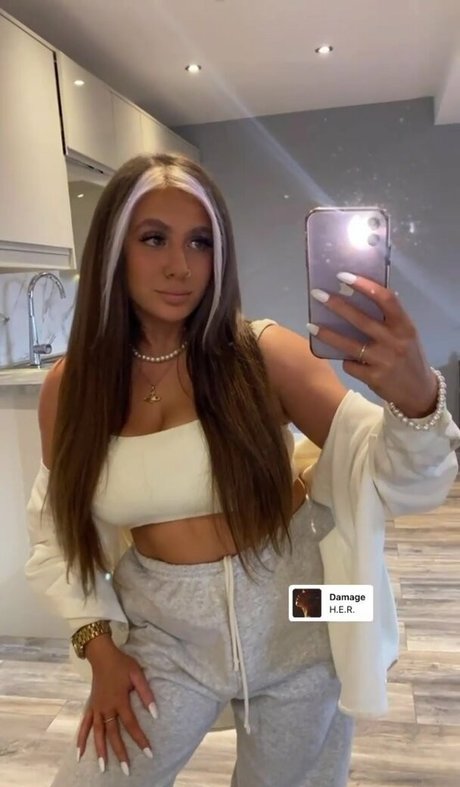 Beth G leak onlyfans nude