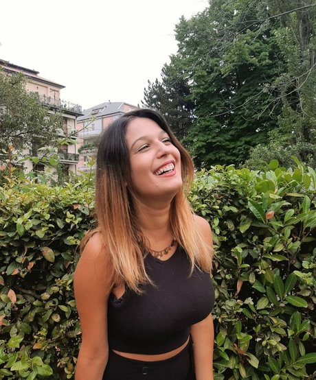 brunette petite onlyfans sexy nudes galleries