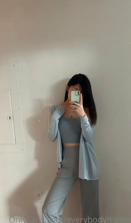 everybodymeow onlyfans leaks.