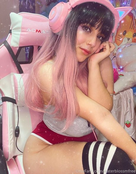 waterblossmfree Profile pic