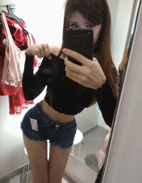 ninelbordel leaked nude onlyfans