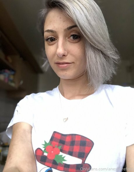 aneshereforu onlyfans photos