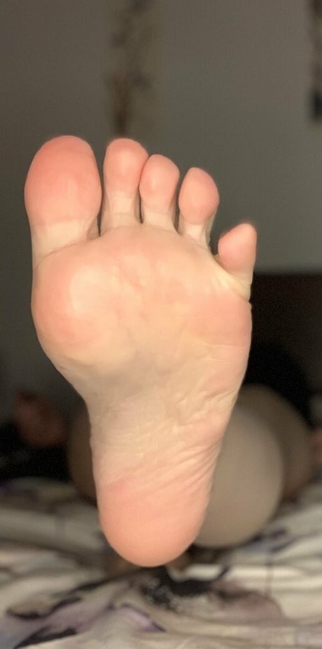 nixie feetsie onlyfans.