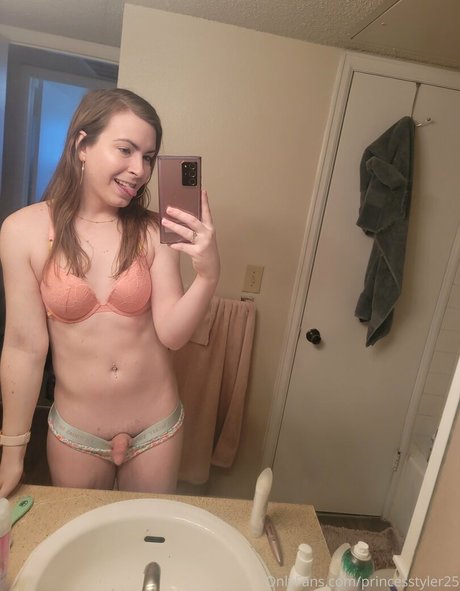 princesstyler25 onlyfans nude pics