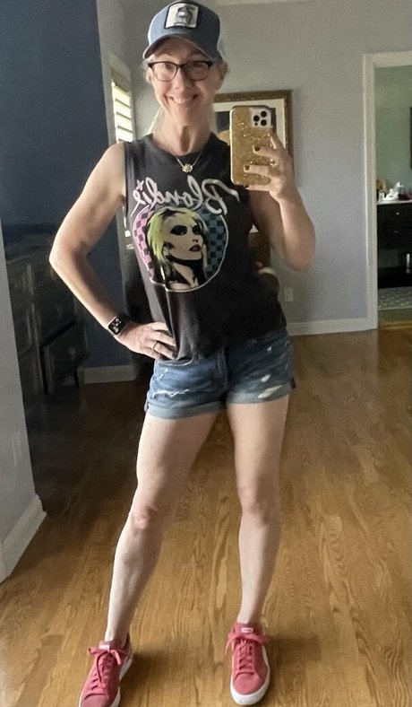 drlovejoy porn onlyfans