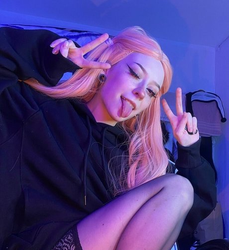 Zira Merz onlyfans fuck