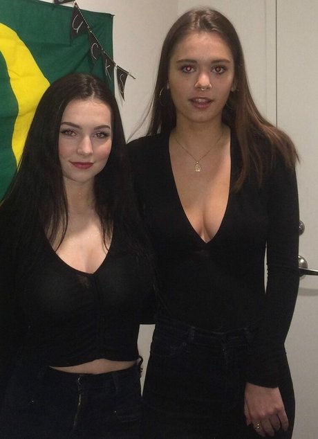 paulinakuchepatova onlyfans page