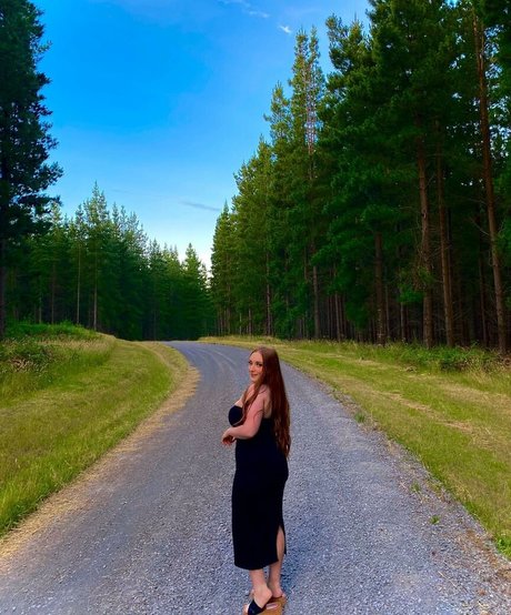 Dannielle Ashurst onlyfans leaked dirtyship