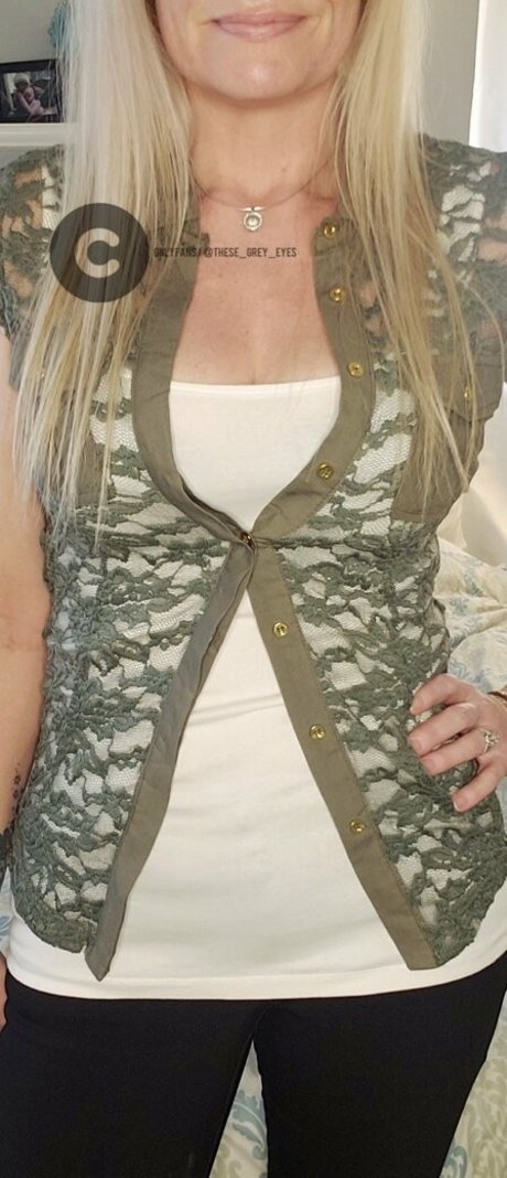 these grey eyes onlyfans for free