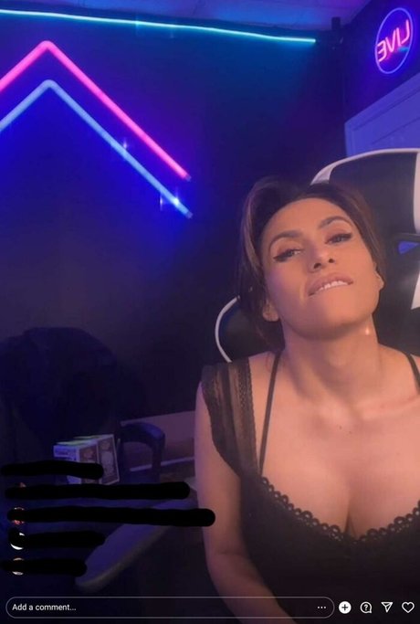 Cristina Vee only fans nude leaks