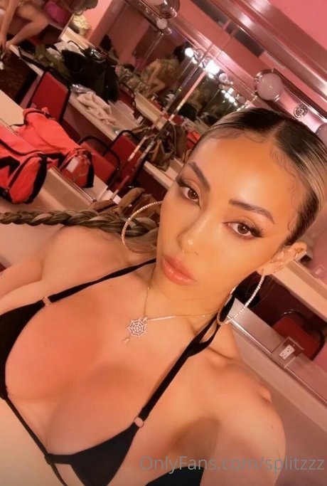 bent over pussy onlyfans beautiful naked selfie