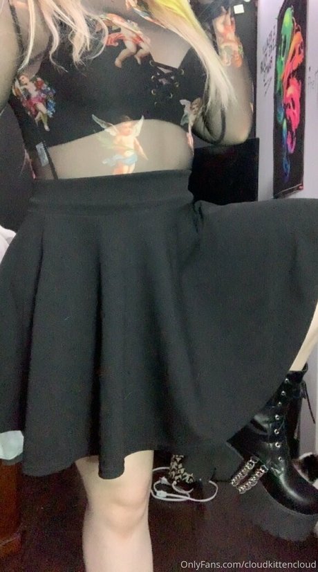 cloudkittencloud onlyfans pic