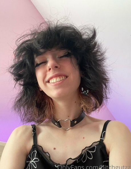 bitchgutzz onlyfans posts