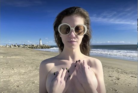 Mim Jackson on onlyfans