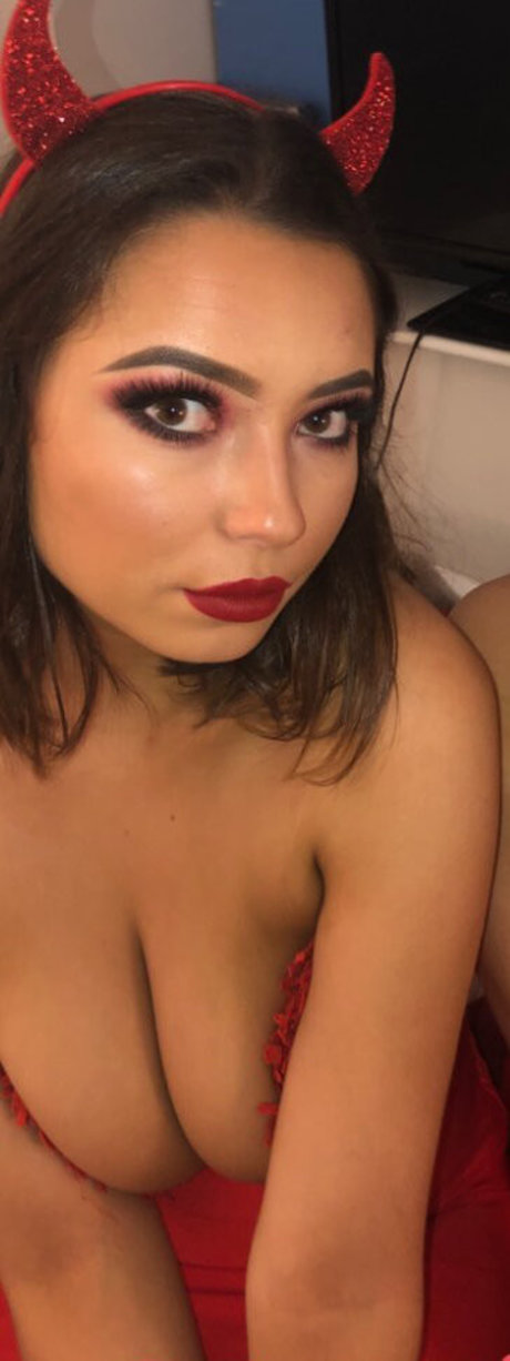 Lydia H onlyfans xxx