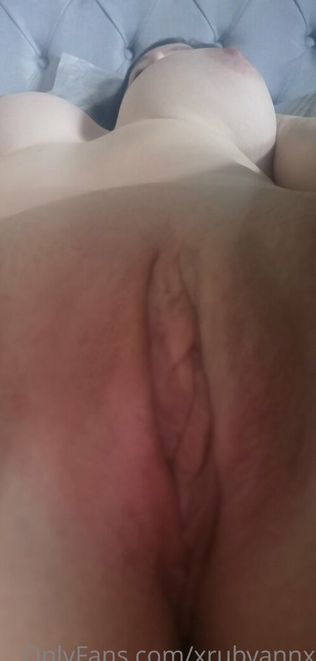 xrubyannx onlyfans de