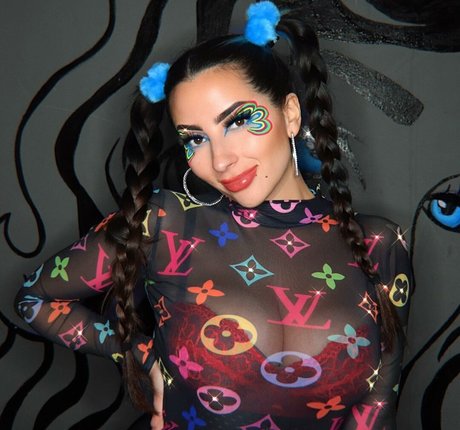 Vai Monroe Profile pic