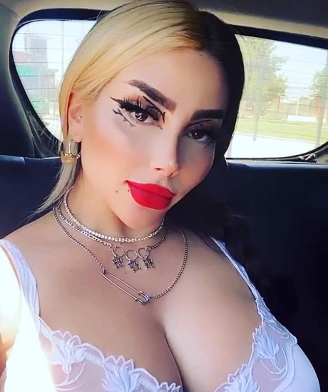 Vai Monroe leaked onlyfans sex tape