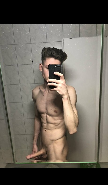 lucashallfree onlyfans naked