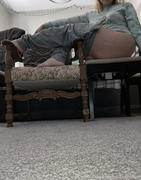 seeceeceefreebie onlyfans naked