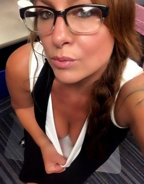 Office Sluts tits onlyfans