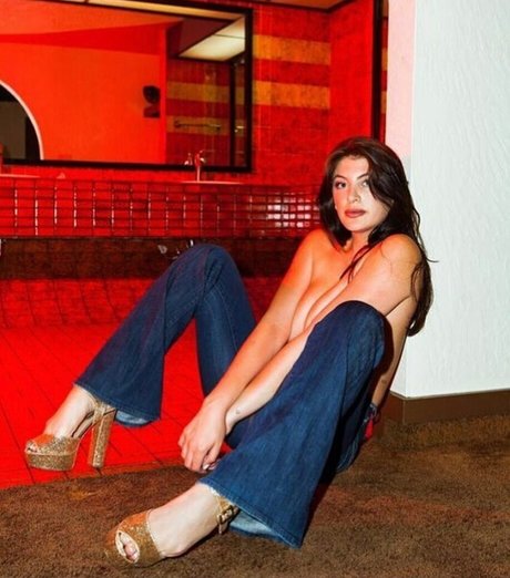 Arianna Basseri Lee nude onlyfans leak