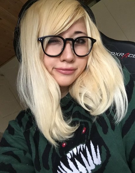 Sinneddonut onlyfans topless