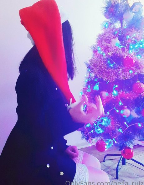 bella ruiz onlyfans tits