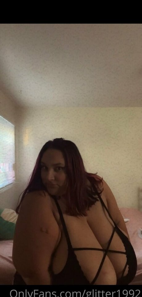 glitter1992 porn onlyfans