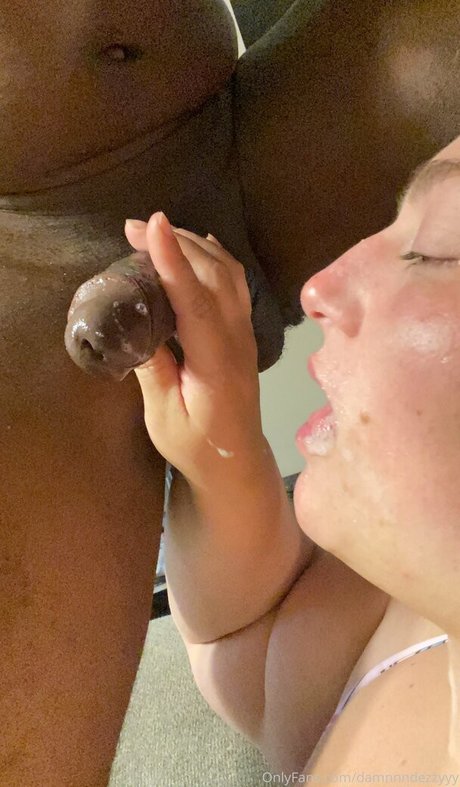 Damnnndezzyyy nude onlyfans