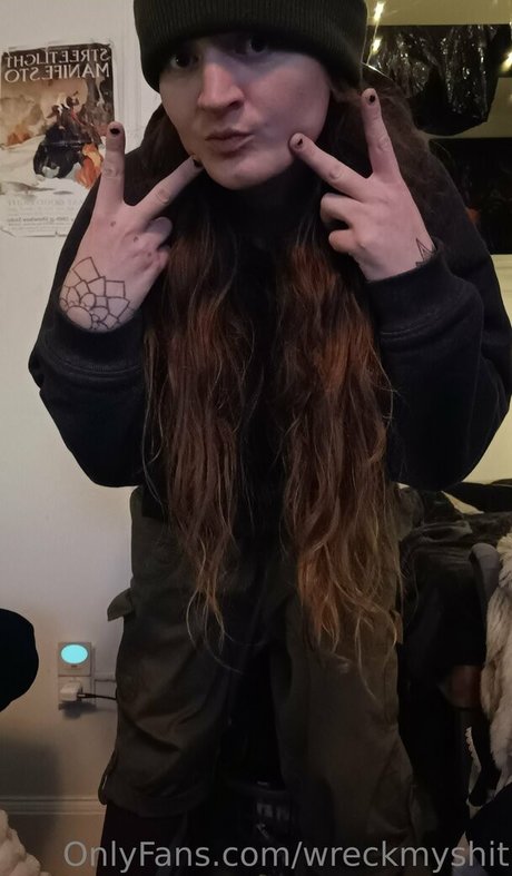 wreckmyshit porn onlyfans