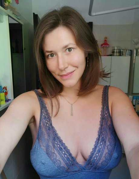 annaspase onlyfans mega