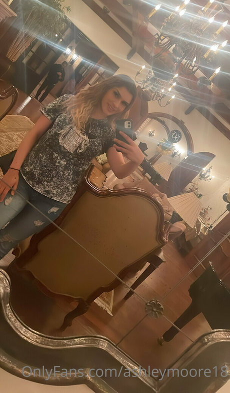 ashleymoore18 leaked only fans porn