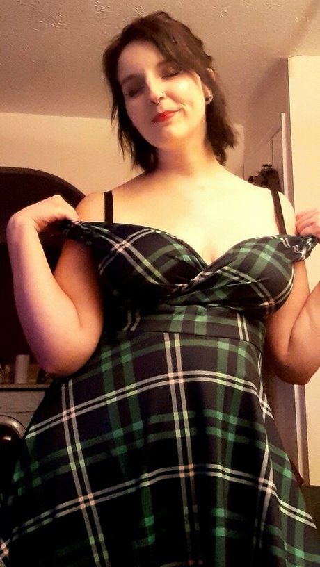 peacelily1993 onlyfans pic