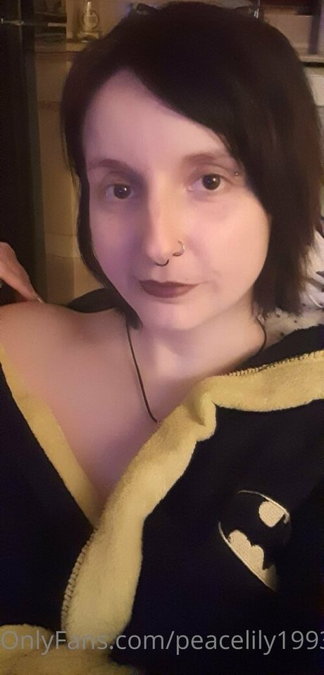 peacelily1993 only fans leaks porn