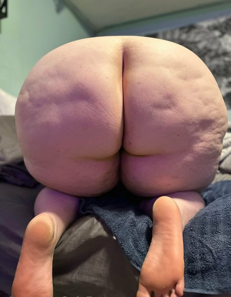 peacchyqueenn onlyfans xxx