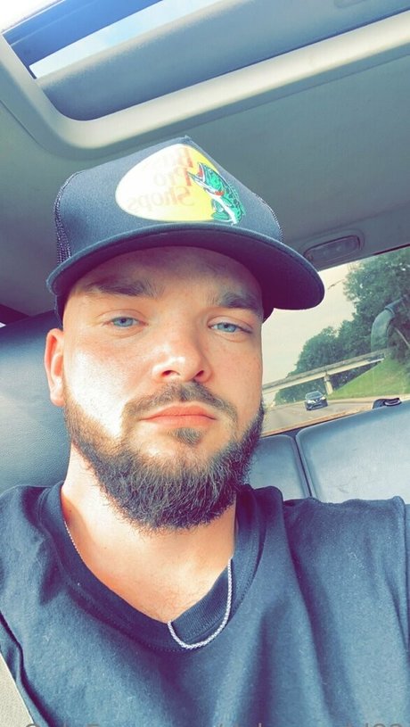 dylanswrld82 only fans.