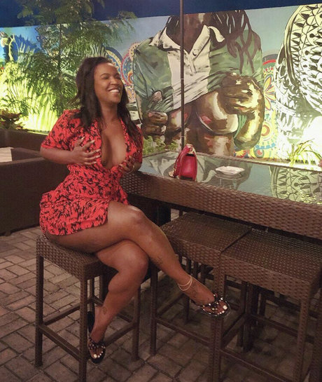 msdamn only fans photos