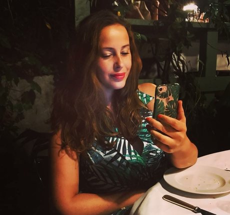 Serena Roberti leaked onlyfans porn