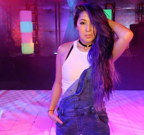 Mari Takahashi nude onlyfans porn