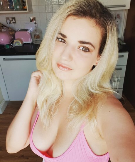 gassygirldolly onlyfans free content