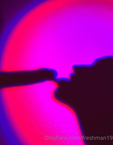 freshman19 onlyfans model photo