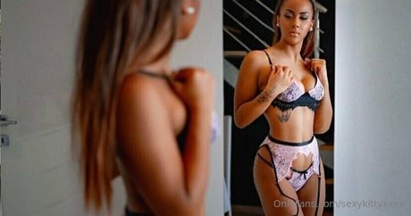 sexykittyxxxx onlyfans model