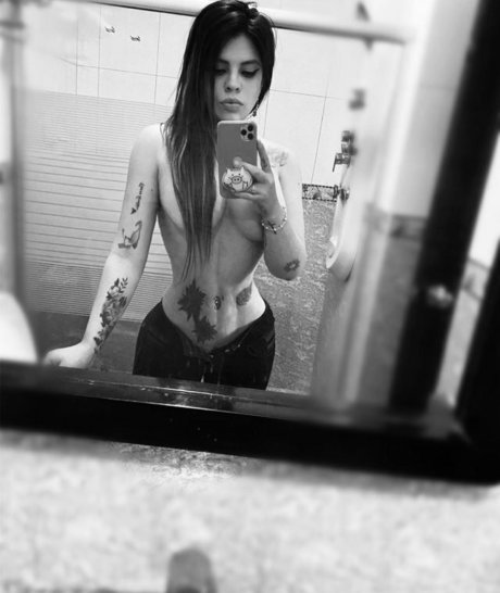 Stefany Camus naked onlyfans leaked