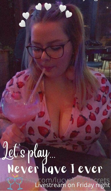 lucyslittlesecrets boobs onlyfans