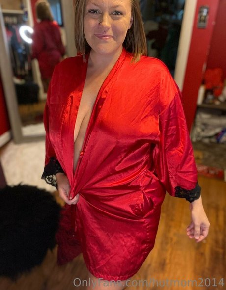 hotmom2014 leaks only fans