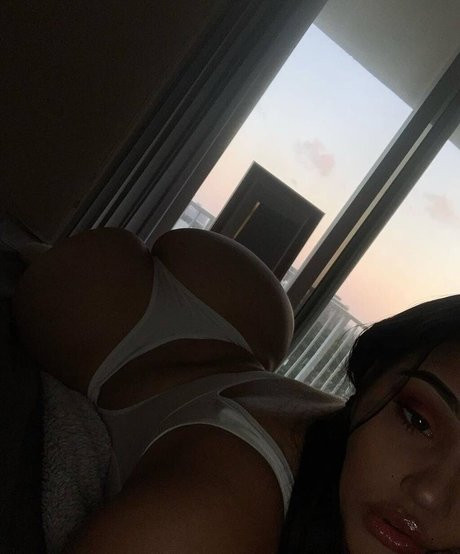 MulanVuitton onlyfans content leaked